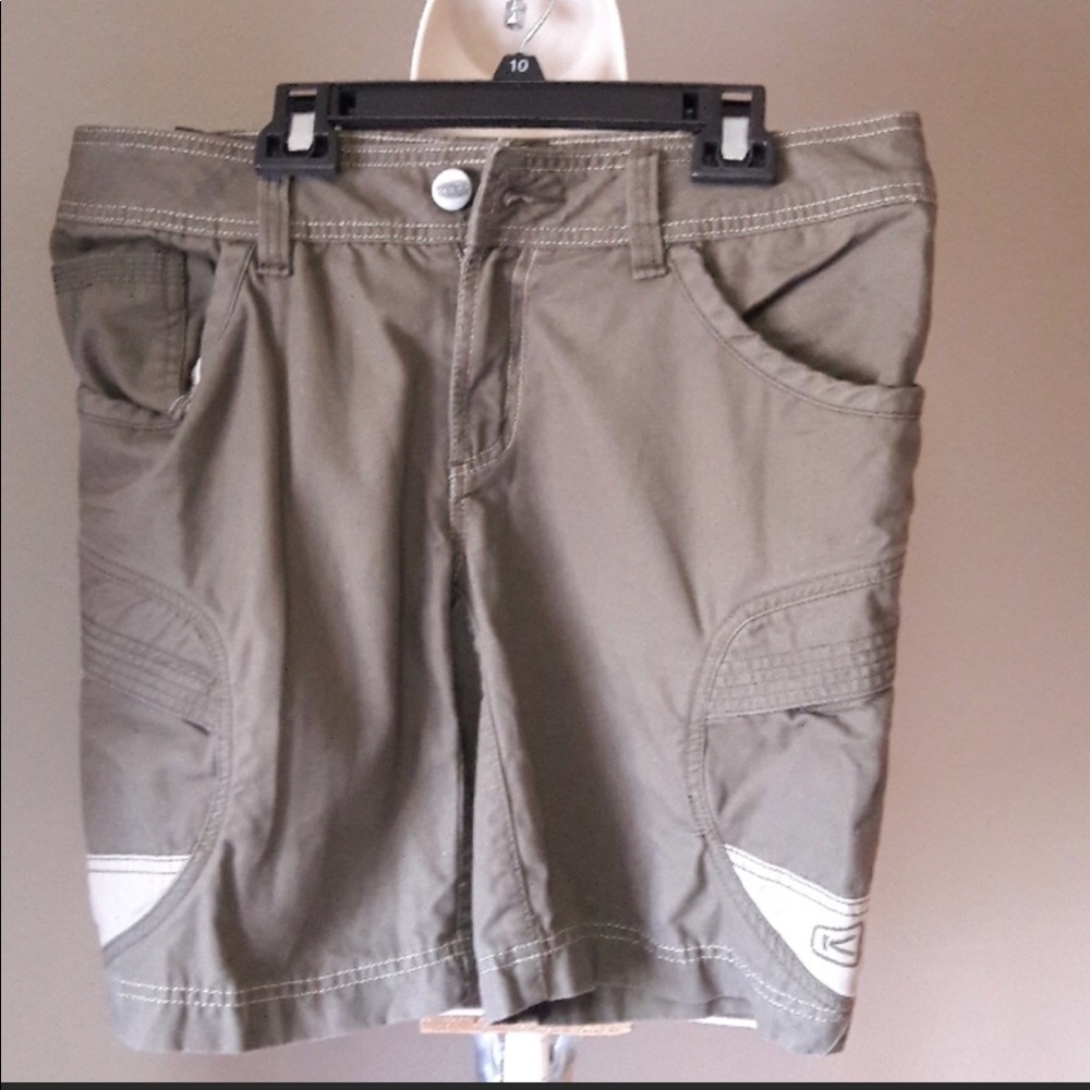 Keen shorts